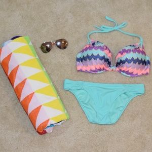 Victoria's Secret Bathing Suit TOP size 36D